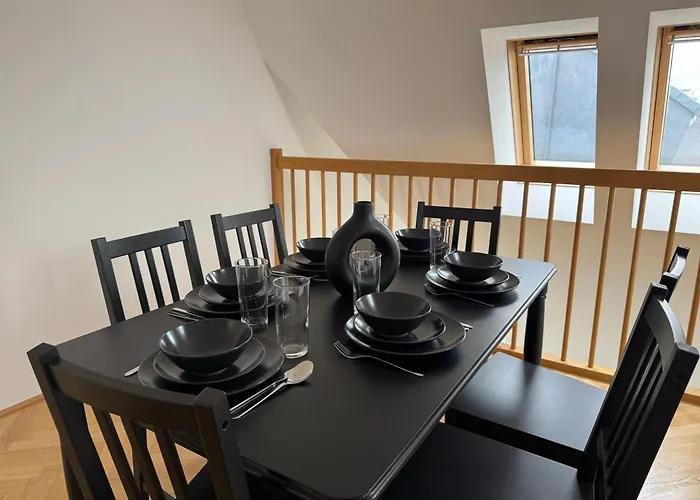 Daire 100qm, 2 Bedroom Schoenbrunn, Central, Balcony